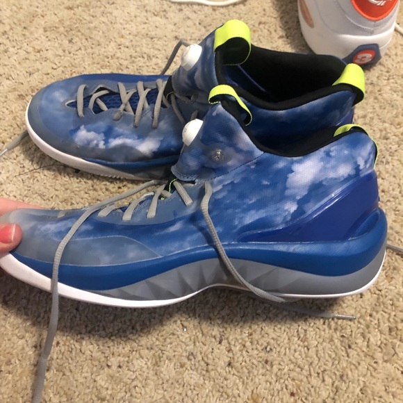 Reebok ZPump Rise basketball shoes - Picture 3 of 10